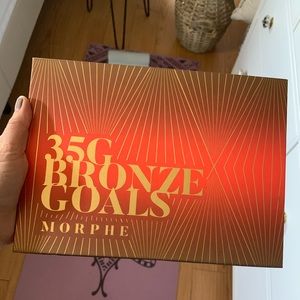 35G Bronze Goals Morphe Eyeshadow Palette